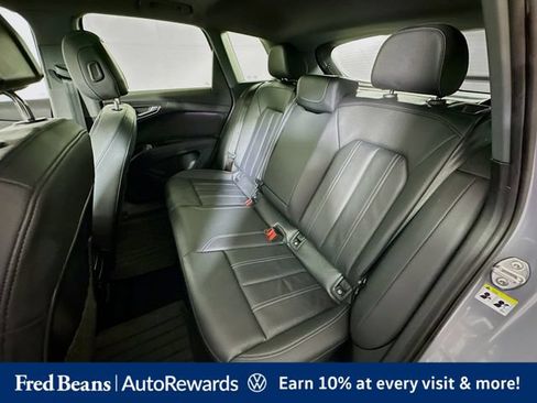 Used 2023 Audi Q4 e-tron Premium Plus w/ Premium Plus AWD/4WD image 31