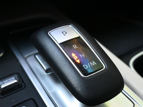 Used 2024 INFINITI QX60 Luxe FWD image 25