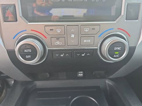 Used 2018 Toyota Tundra Limited image 22