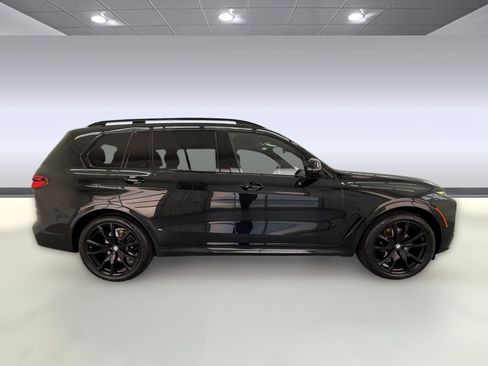 Used 2024 BMW X7 xDrive40i w/ M Sport Package AWD/4WD image 7