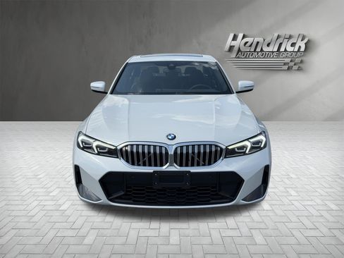 Used 2026 BMW 330i xDrive Sedan w/ M Sport Package AWD/4WD image 3