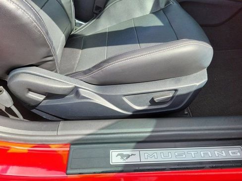 Used 2021 Ford Mustang GT Premium w/ Ford Safe & Smart Package image 7