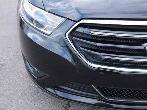 Used 2015 Ford Taurus Limited w/ Equipment Group 301A image 36