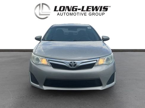 Used 2013 Toyota Camry LE FWD image 11