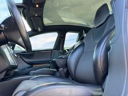 Used 2018 Tesla Model S 75D image 17