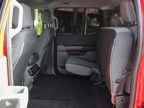 Used 2022 Ford F150 XL w/ Trailer Tow Package image 36