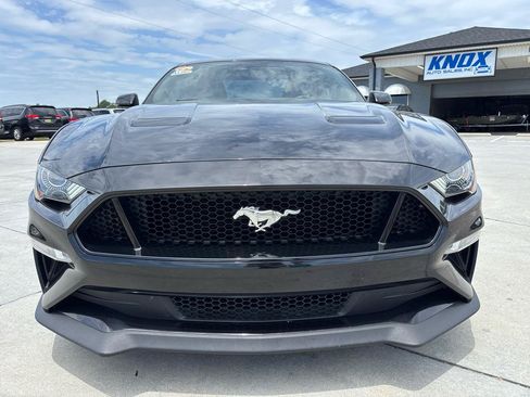 Used 2019 Ford Mustang GT Premium w/ GT Performance Package RWD image 9