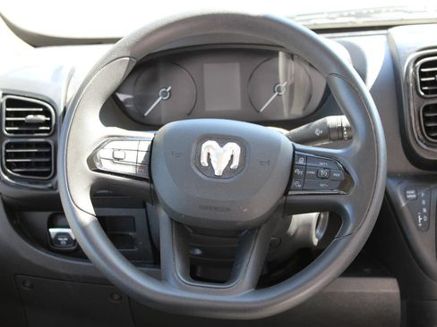 Used 2024 RAM ProMaster 2500 w/ Safety Group FWD image 18