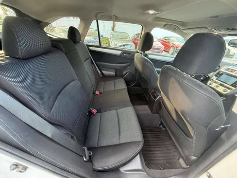 Used 2016 Subaru Outback 2.5i Premium AWD/4WD image 20