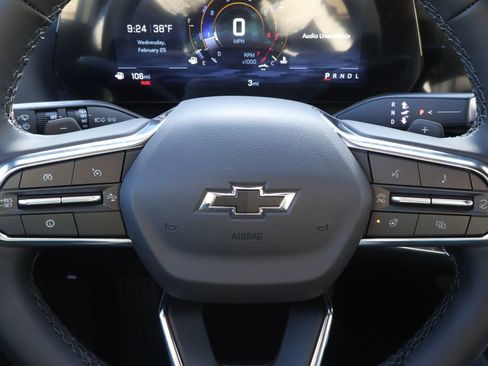 New 2026 Chevrolet Equinox LT w/ Convenience Package II image 21