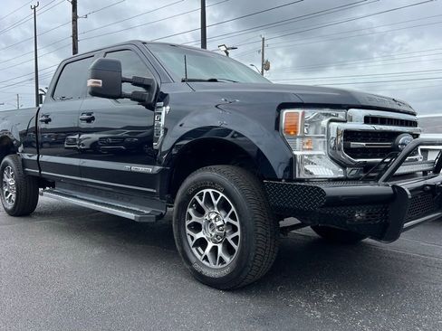 Used 2022 Ford F250 Lariat w/ Lariat Value Package image 9