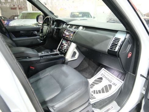 Used 2018 Land Rover Range Rover Long Wheelbase Supercharged image 39