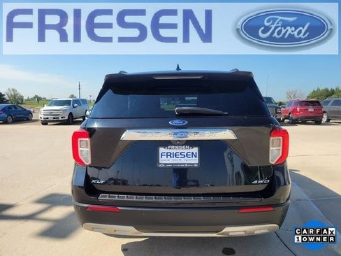Used 2022 Ford Explorer XLT w/ Equipment Group 202A image 6