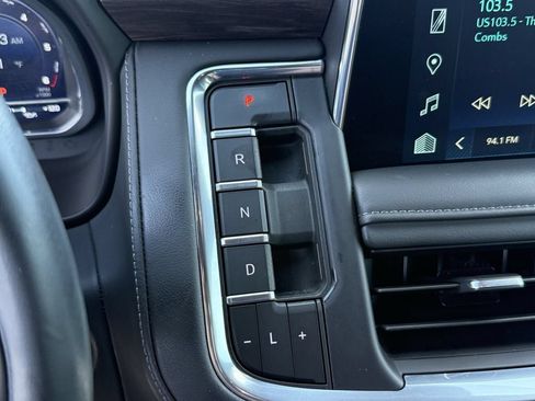 Used 2023 Chevrolet Tahoe Z71 w/ Off-Road Capability Package AWD/4WD image 36