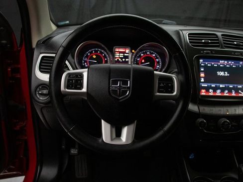 Used 2019 Dodge Journey GT image 25