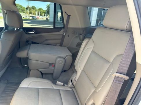 Used 2020 GMC Yukon SLT w/ Open Road Package AWD/4WD image 12