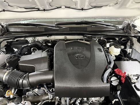 Used 2023 Toyota Tacoma SR image 24