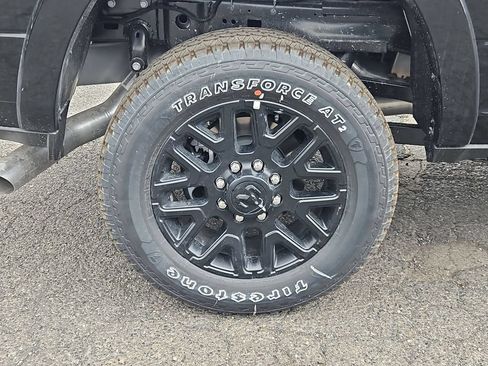 New 2026 RAM 2500 Limited AWD/4WD image 9