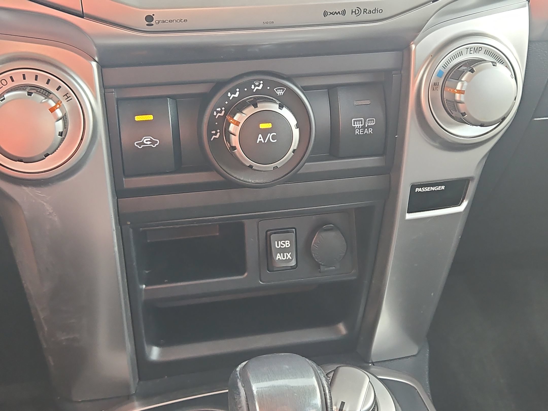 Used 2018 Toyota 4Runner SR5 Premium AWD/4WD image 31