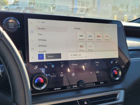 Used 2023 Lexus RX 350 AWD image 24