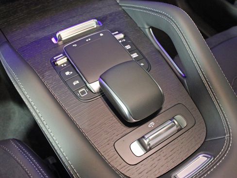 Certified 2025 Mercedes-Benz GLE 53 AMG GLE 53 AMGﾮ image 26