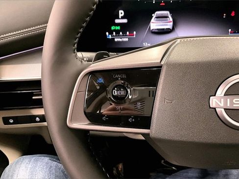 New 2025 Nissan Murano SL image 22