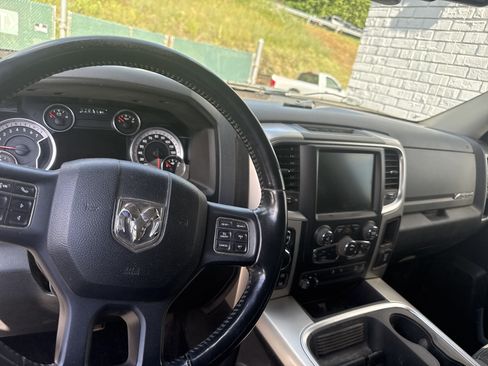 Used 2016 RAM 1500 Big Horn AWD/4WD image 5