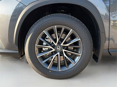 New 2026 Lexus NX 350 AWD image 42