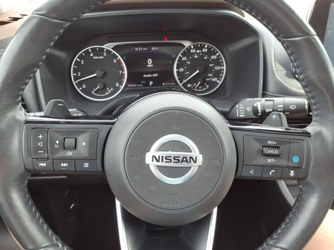 Used 2021 Nissan Rogue SV w/ Premium Package AWD/4WD image 17