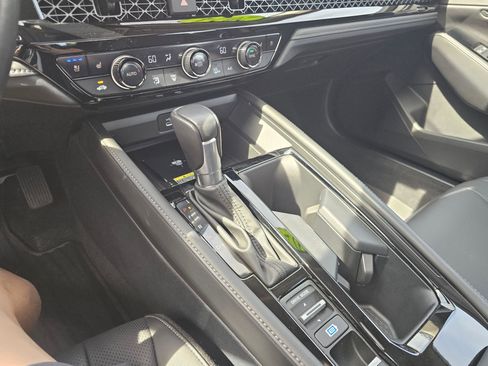Used 2024 Honda Accord Touring image 27