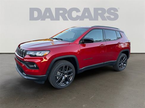 New 2026 Jeep Compass Latitude image 3