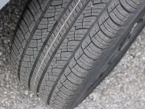 Used 2022 Audi Q3 2.0T Premium w/ Convenience Package image 38