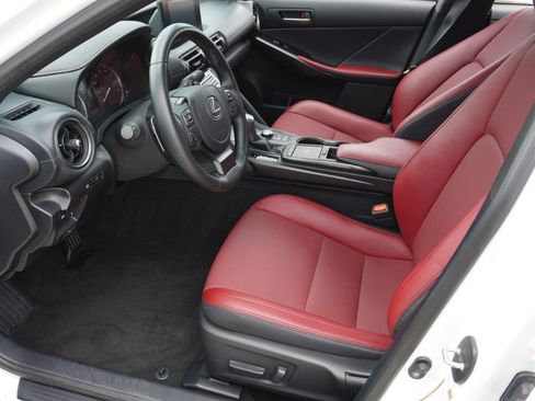 Certified 2025 Lexus IS 350 F Sport RWD image 13