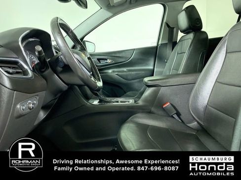 Used 2020 Chevrolet Equinox LT w/ Midnight Edition image 5