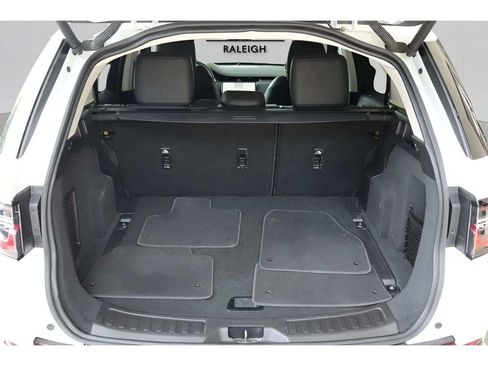 Used 2024 Land Rover Discovery Sport S AWD/4WD image 21