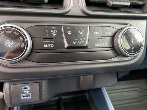 Used 2023 Ford Maverick XL FWD image 14