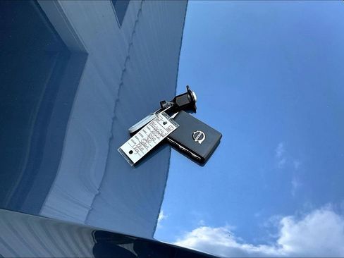 Used 2022 Volvo S60 B5 Momentum w/ Premium Package image 13