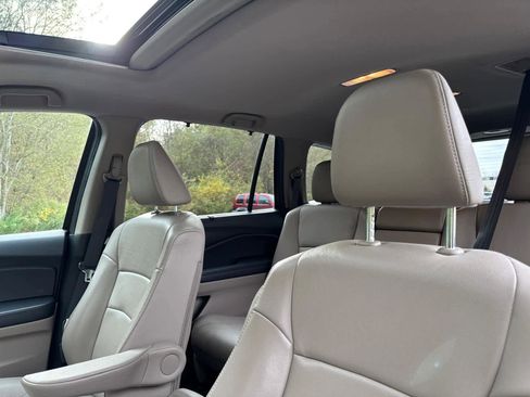Used 2022 Honda Pilot Special Edition image 16