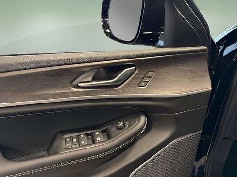 New 2026 Jeep Grand Cherokee Limited AWD/4WD image 12