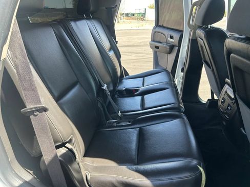 Used 2009 Chevrolet Tahoe 4WD w/ Skid Plate Package image 19