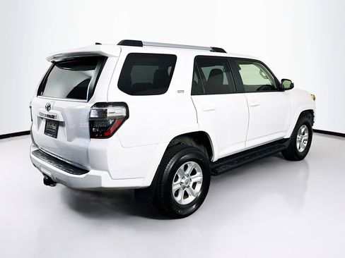 Used 2024 Toyota 4Runner SR5 image 9