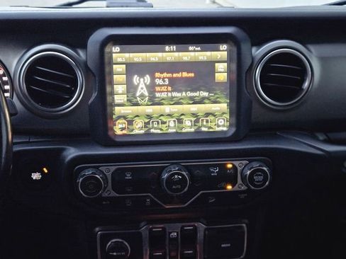 Used 2020 Jeep Wrangler Unlimited Rubicon AWD/4WD image 22