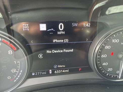 Used 2023 Cadillac XT5 Sportv w/ Technology Package AWD/4WD image 15