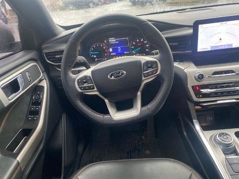 Certified 2022 Ford Explorer Timberline image 8