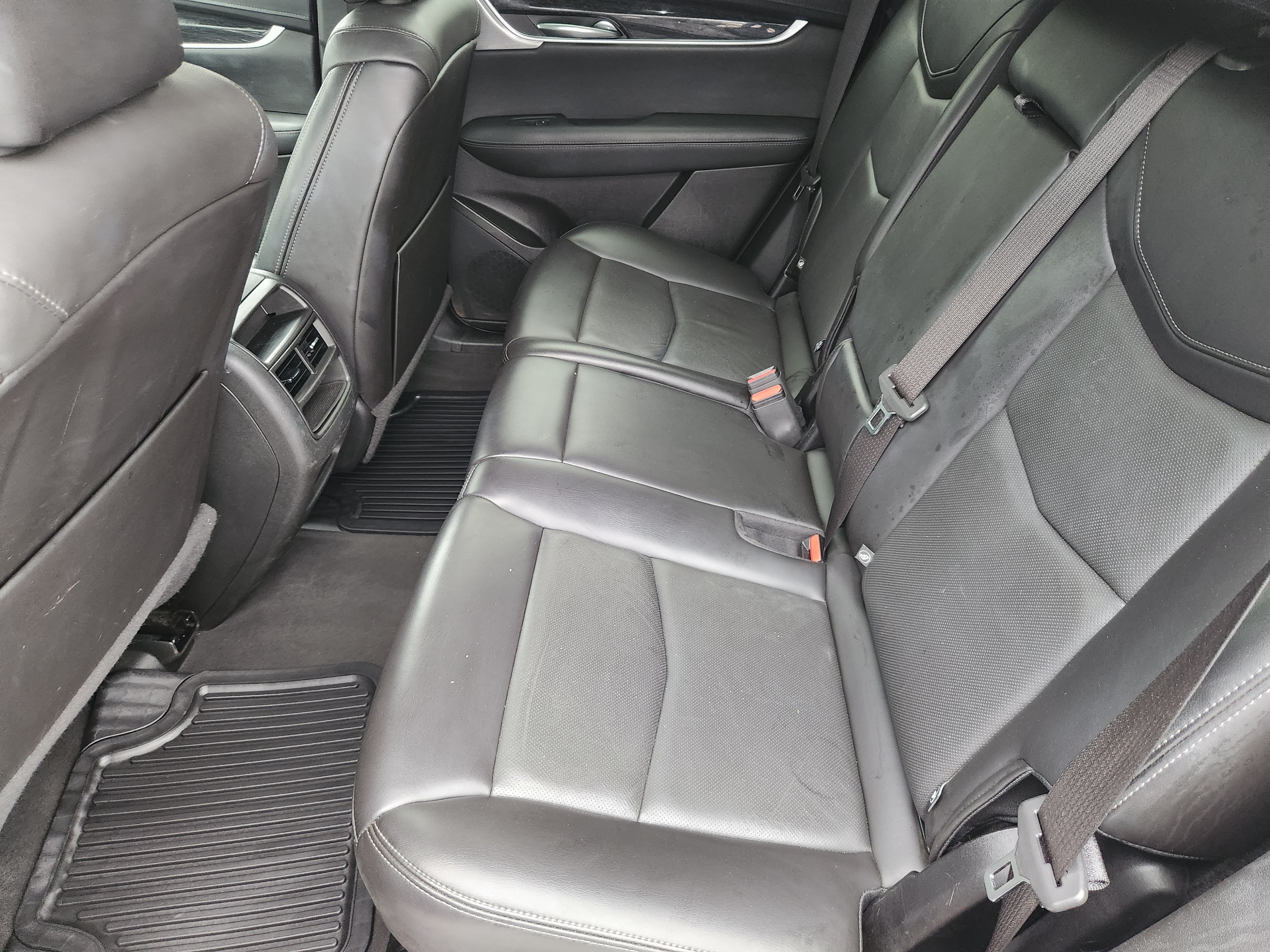 Used 2023 Cadillac XT5 Premium Luxury AWD/4WD image 31