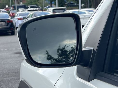 Certified 2025 Nissan Frontier Pro-X RWD image 29