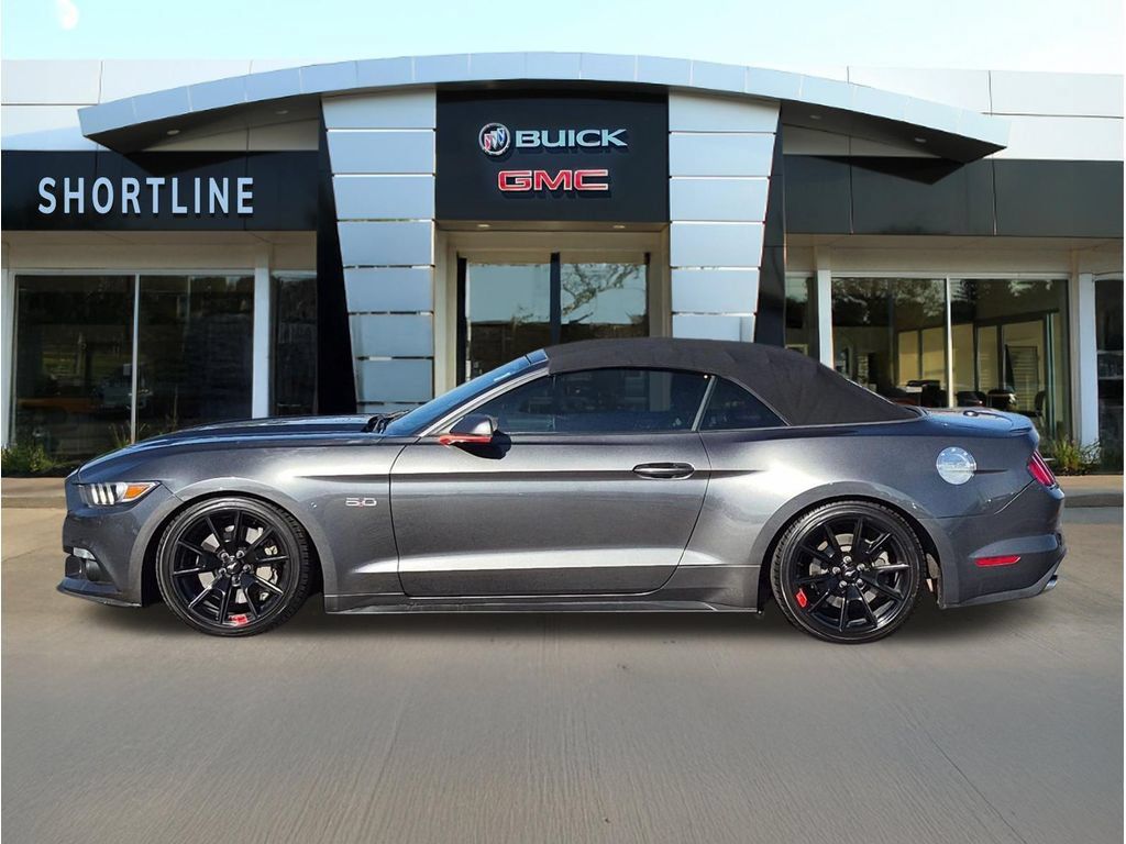Used 2017 Ford Mustang GT Premium w/ Equipment Group 401A RWD image 6