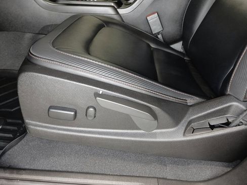 Used 2019 GMC Canyon All Terrain w/ Trailering Package image 16