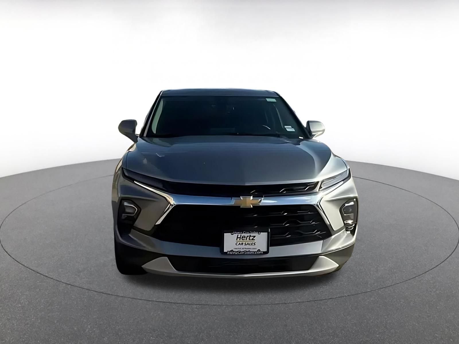 Used 2026 Chevrolet Blazer LT FWD image 6