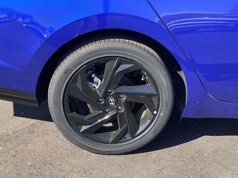 New 2026 Hyundai Elantra SEL Sport Premium FWD image 7